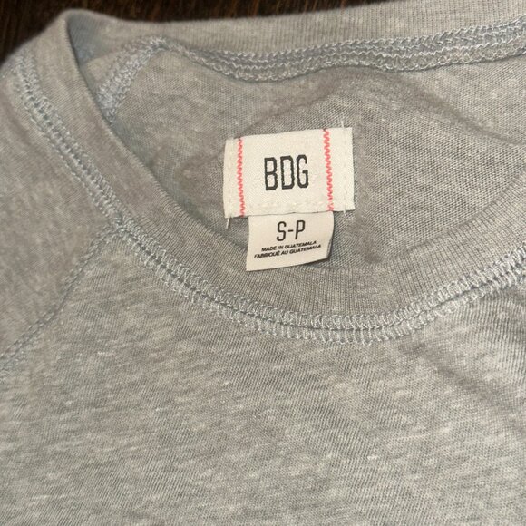 Gray Urban Outfitters BDG Cropped Tee - Picture 2 of 3